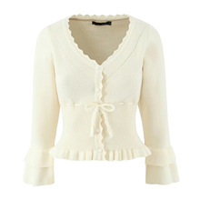 法式温柔风荷叶边v领针织小开衫女秋季气质显瘦收腰短款辣妹上衣