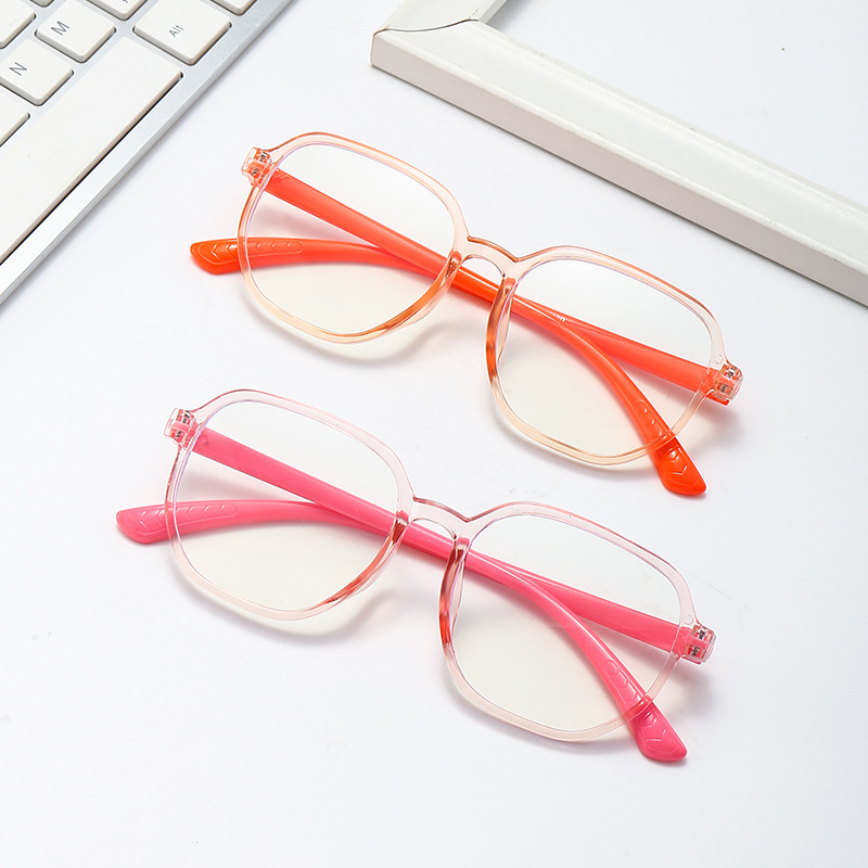 New 2024 Youth Fashion Square Frame Non-prescription Reading Glasses for Students with Retro Blue Light Protection