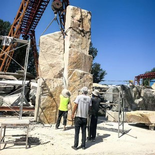 ���;��^ʯ�쾰̫�н��S�Pʯ֥��ڰ����S����ʯ�ĵ��ƴ�ӵ��