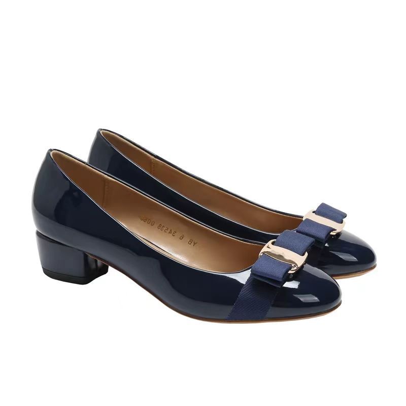 파란색 두꺼운 뒤꿈치