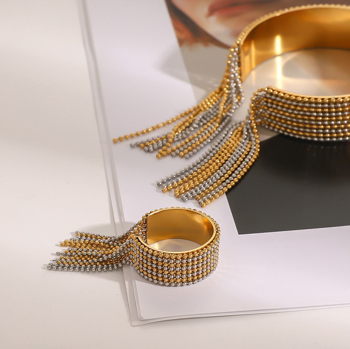 Jieding anillo de pulsera de borla de acero inoxidable europeo y americano anillo de nicho de sentido de alta calidad pulsera abierta de acero de titanio joyería de mano transfronteriza