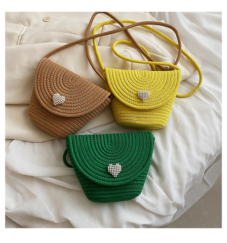 Women's New Straw Woven Bucket Messenger Small Bag21*17*6cm display picture 1