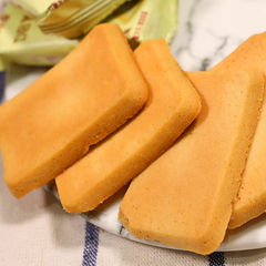 Youlemai Dry Baked Cake Breakfast Cheese Biscuits Egg Pancakes Chocolate Cake Satisfy Your Greedy Leisure Snacks