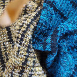 现货羊毛混纺秋冬粗花呢小香风面料流线条纹编织呢外套毛纺布料