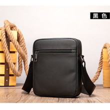 欧美跨境真皮男包男士单肩包男款头层牛皮挎包男式休闲斜挎小包
