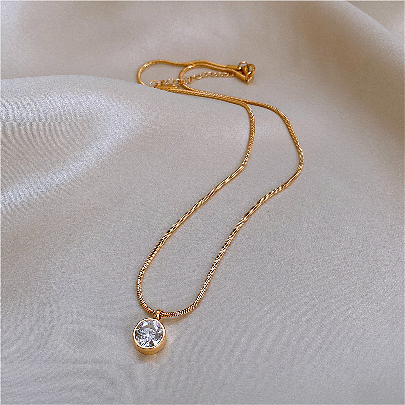 Fashion Geometric Titanium Steel Inlay Zircon Pendant Necklace 1 Piece