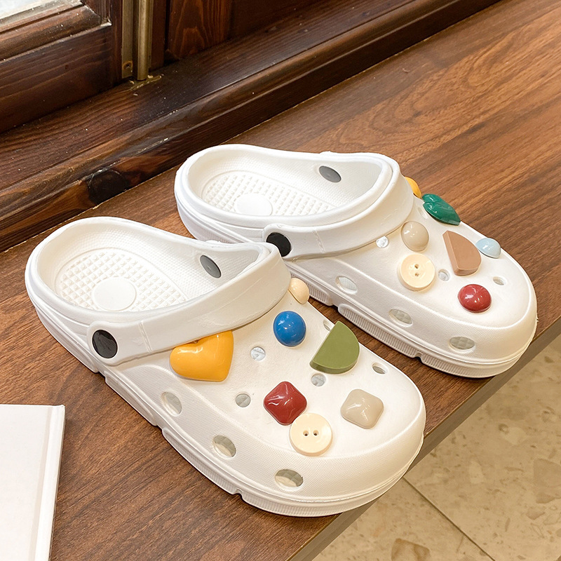 New Trendy Internet-Famous Fashion Cute Thick-Soled Slippers with a Stepping-On-Clouds Feel for Women, Couple's Non-Slip Beach Clogs with Button Holes for Men