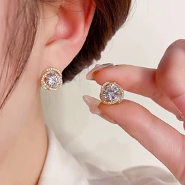 脐饰;耳环;耳廓、耳扩