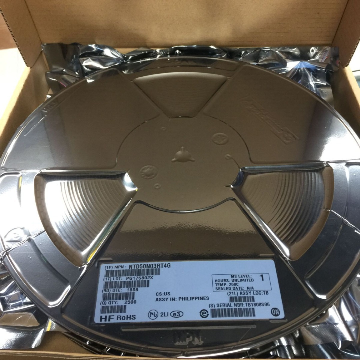 L79M05CDT LM7905供应 全新 贴片稳压IC TO-252 5V 三端稳压管