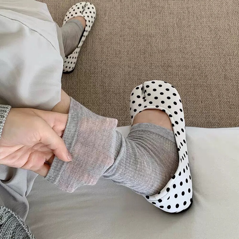Summer Lightweight Breathable Half-Foot Socks for Women, Gray Miu Style Ballet-Style Slouchy Flip-Flop Leg Socks Summer Lightweight Breathable Half-Foot Socks for Women, Gray Miu Style Ballet-Style Slouchy Flip-Flop Leg Socks
