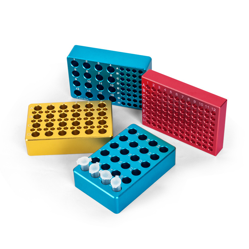 �غջ��� ����PCR���Ĺܼ�24��96�׽�����๦��ʵ�����Ԥ��ģ��