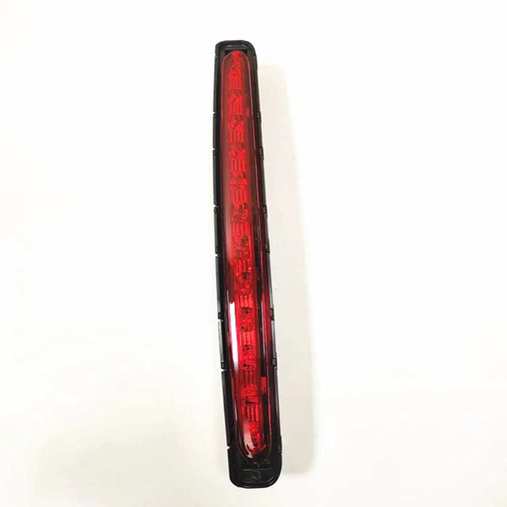A2118201556 Mercedes-Benz Rear High-Mounted Brake Light Warning Light W211 E200 E220 E240