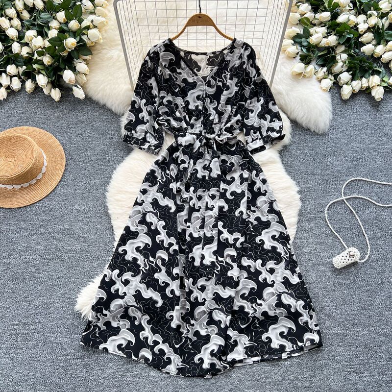 French Retro High-end Printed Puff Sleeve dress Women's Summer Slimming Waist Design Fairy Style Long Dress