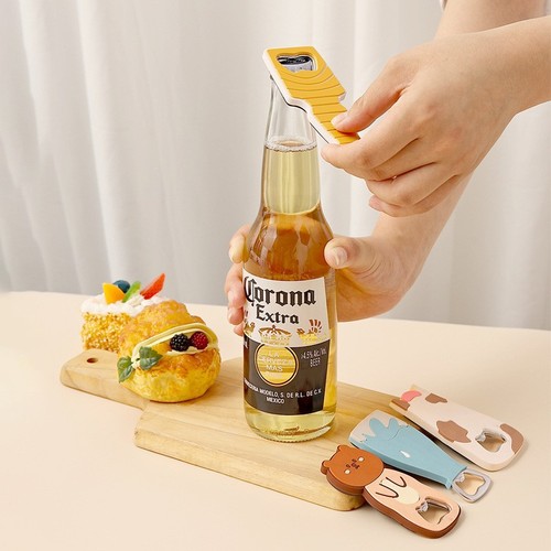 Beer opening artifact household bottle cap opener beer bottle opener creative personality refrigerator magnet bottle opener