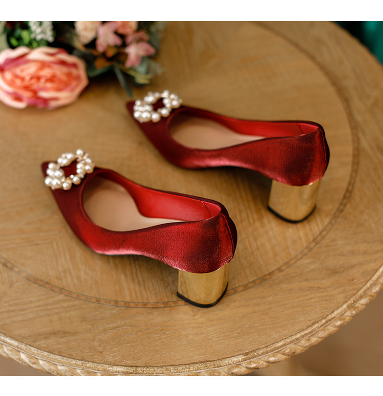 Four Seasons Xiuhe ropa zapatos de boda mujer 2022 nuevo estilo burdeos tacones altos no cansados zapatos de novia chinos de dos prendas
