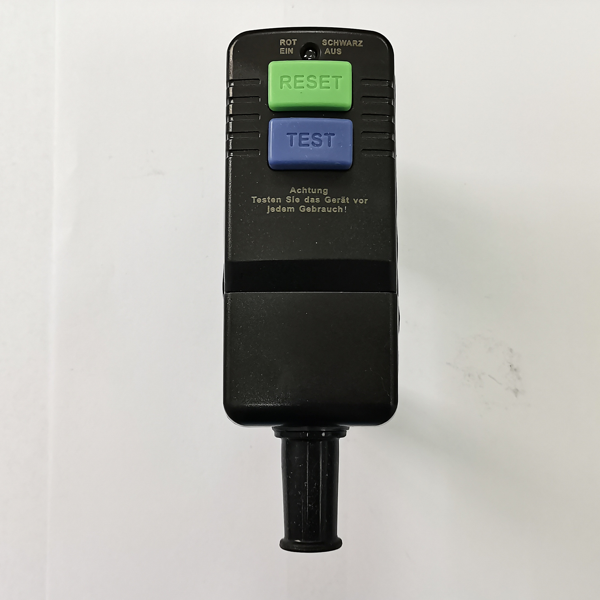 欧规漏电保护插头（IP54 IΔn30mA TUV 证书）