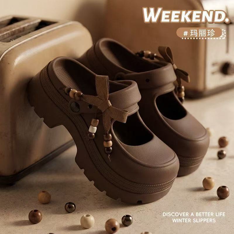 Fashionable Casual Mary Jane Shoes, Women's Clogs, Outdoor Slip-On Sandals, Beach Shoes, Home Slippers for Women Fashionable Casual Mary Jane Shoes, Women's Clogs, Outdoor Slip-On Sandals, Beach Shoes, Home Slippers for Women