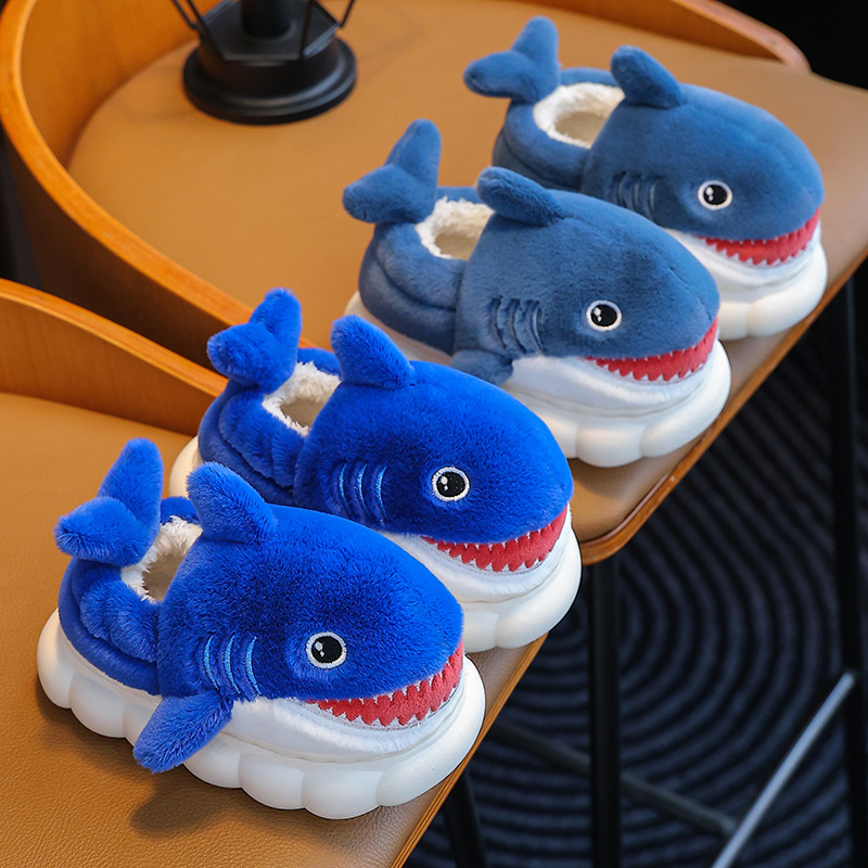 Zapatillas de algodón para niños de invierno con tacón niños padre-hijo cálido forro polar Inicio Niñas antideslizantes zapatos de algodón para niños con suela gruesa