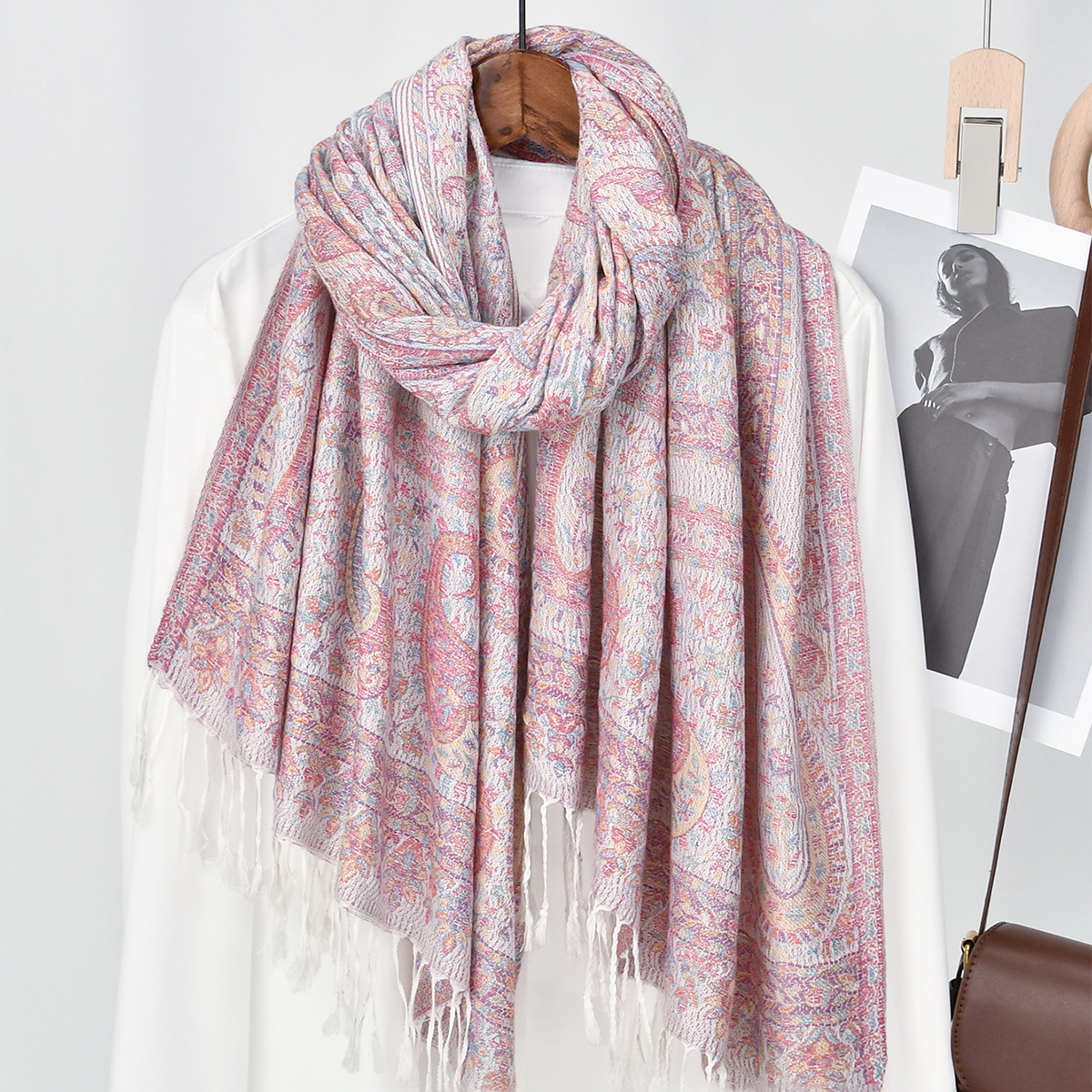 Women's Casual Ethnic Style Solid Color Polyester Scarf display picture 3