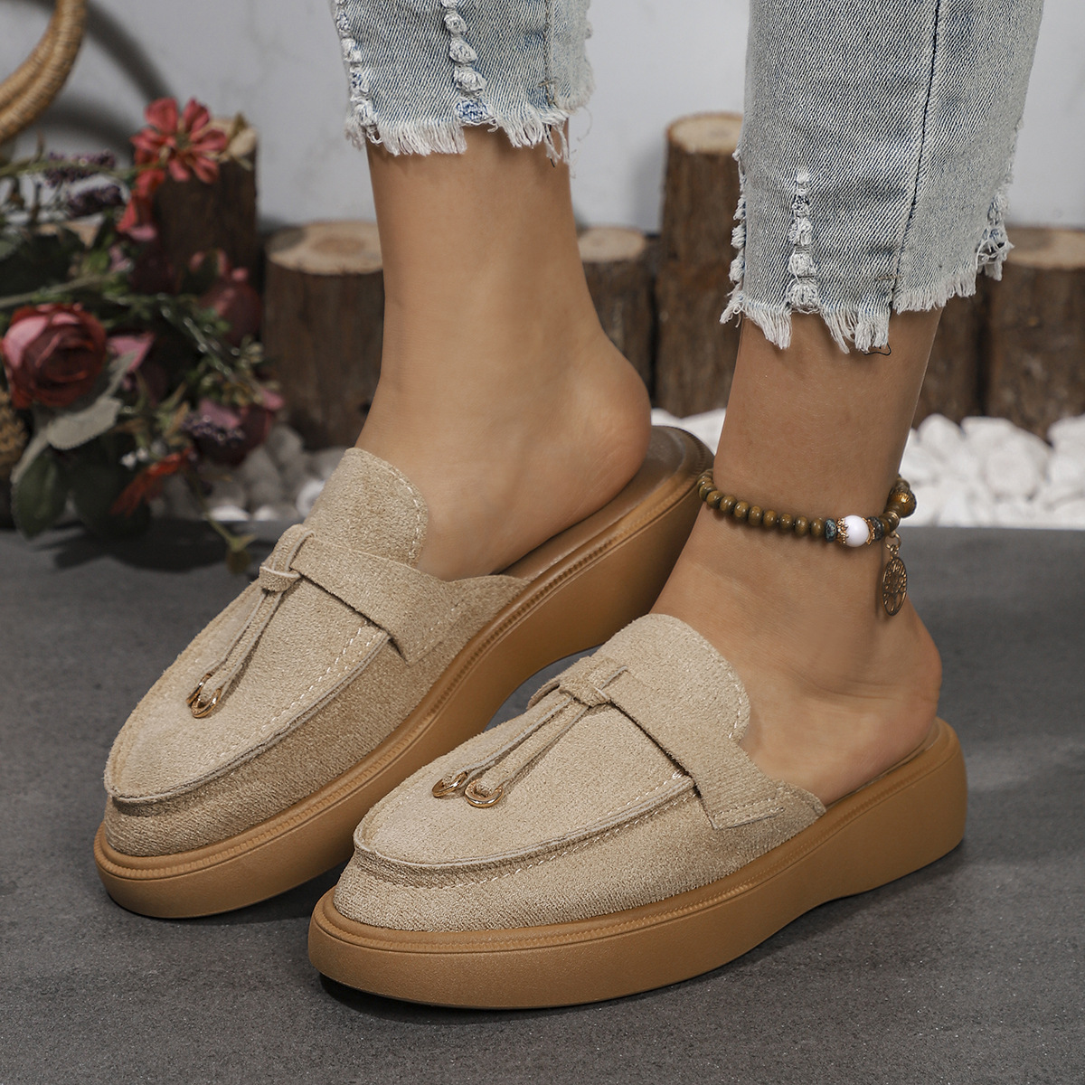 Pantuflas de mujer de talla grande y media longitud, modernas, versátiles, planas, cómodas y con suela gruesa._voghion.com