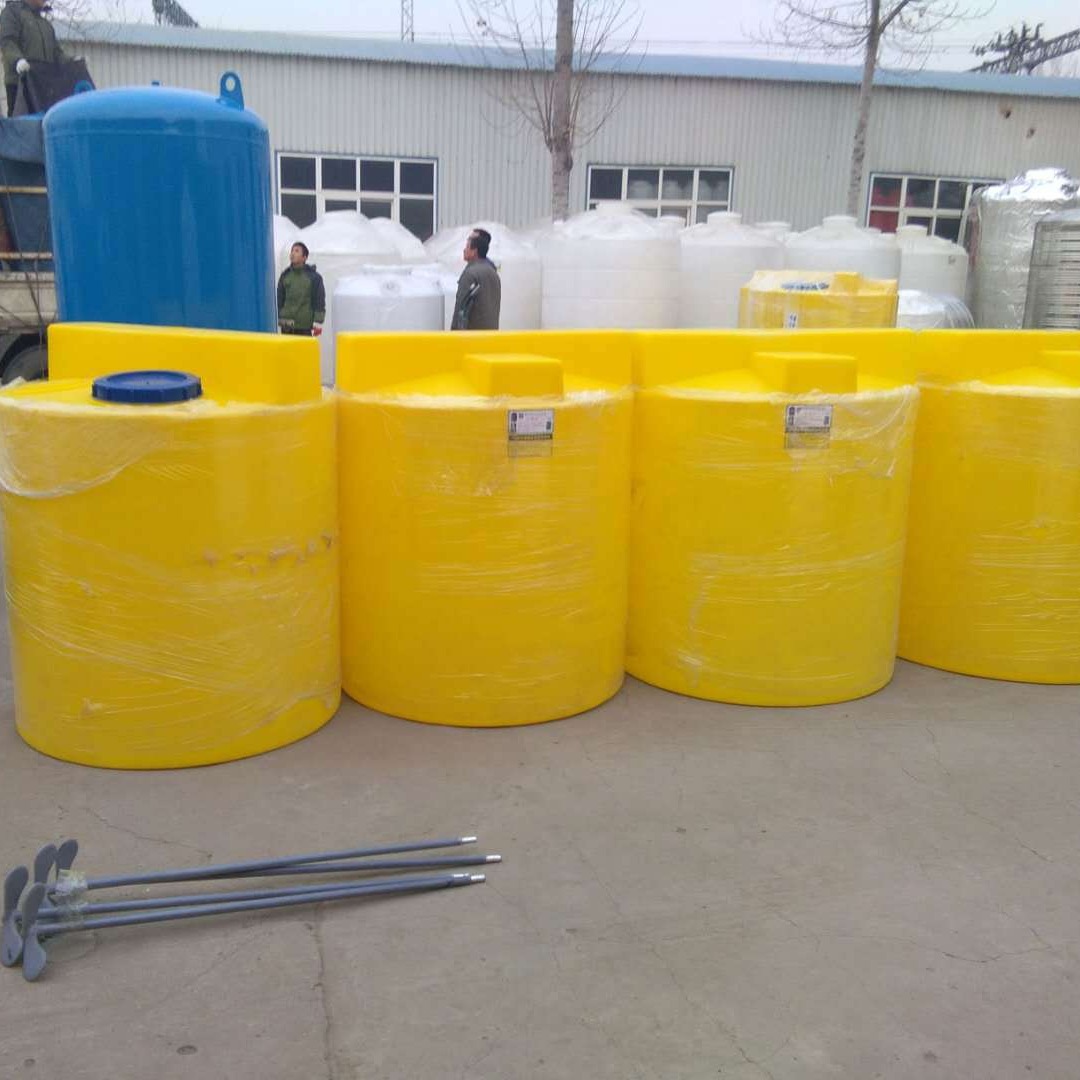 100升黄色圆形加药箱 水处理专用平底药箱加厚耐酸碱100l药剂箱