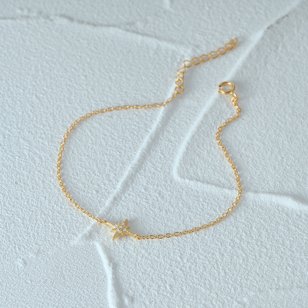 Stilinga vyrų apyrankė su aštuonkampe žvaigžde ir deimantais_voghion.com