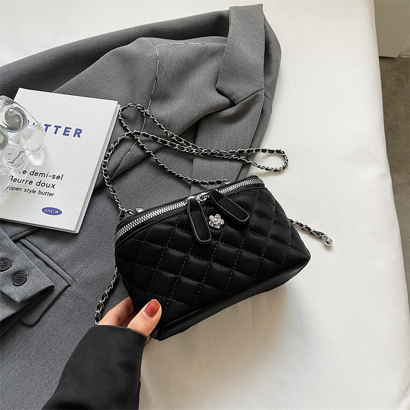 Retro Envelope Shoulder Bag, Women's Chain Crossbody Bag, Niche