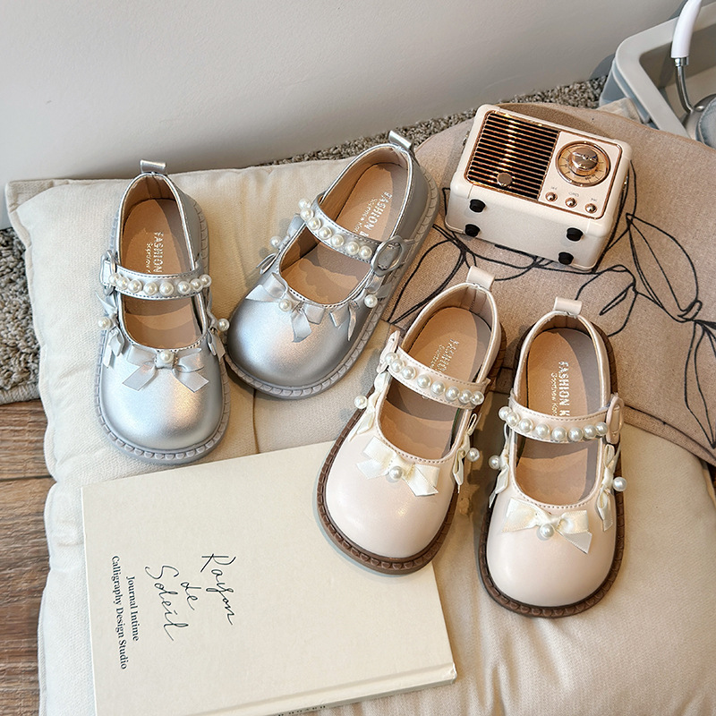 Niñas Lolita zapatos de cuero de primavera y otoño 2025 nuevos zapatos de princesa de perla suave, zapatos de un solo niño image 5