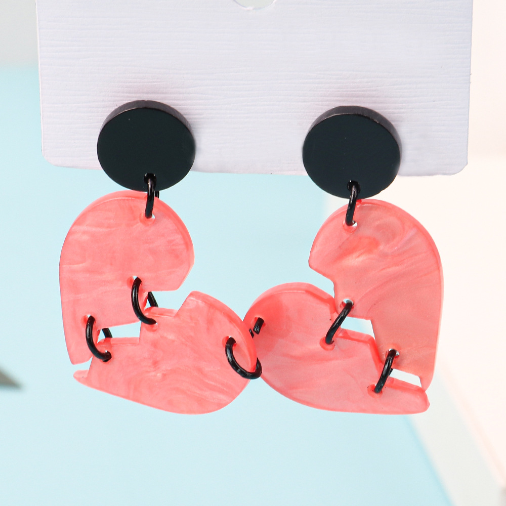 1 Pair Fashion Heart Shape Arylic Drop Earrings display picture 6