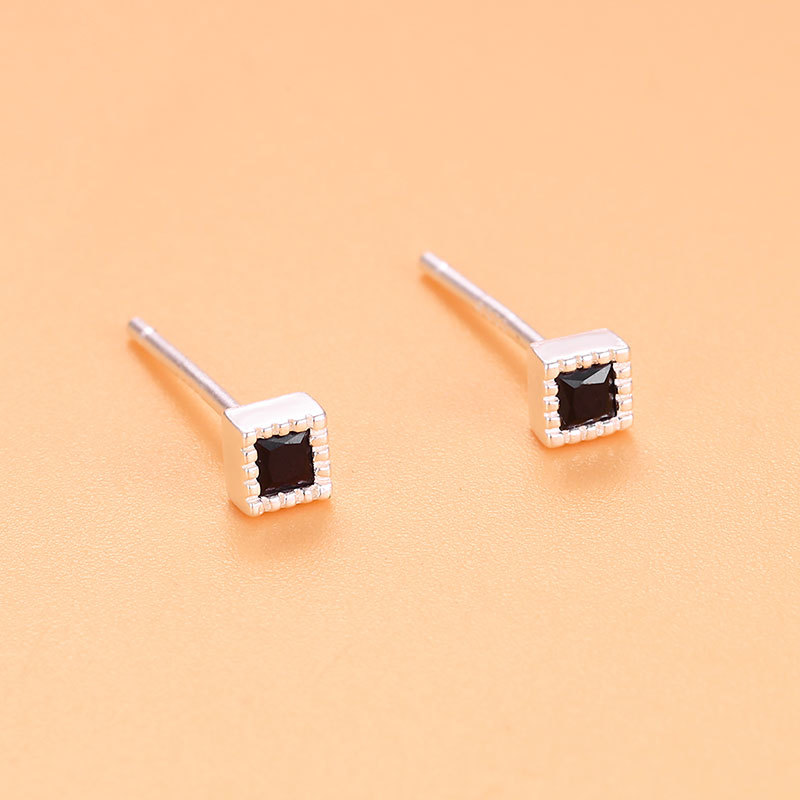 4g Weight Rhinestones Inlay Material Ear Studs Classification 1 Pair Quantity Street Occasion 925 Sterling Silver Material Square Pattern Women'S Gender Plating Design Simple Style Style 1 Pair 925 Sterling Silver Rhinestones Square Ear Studs 5