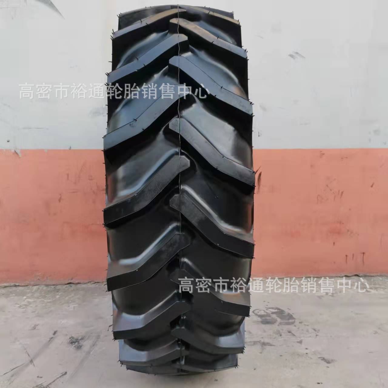 农用拖拉机轮胎13.6 14.9 16.9 18.4-24-28-34-38 R-1S人字平地花