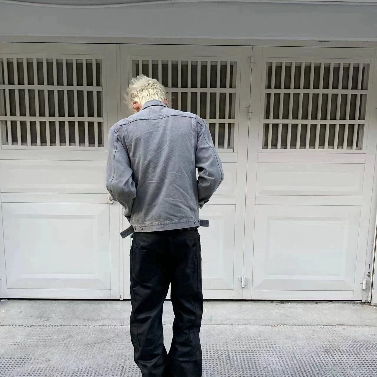 Neue amerikanische Vintage-Silhouette, Distressed Washed Denim mit Designgefühl, kurze Jacke für Männer_voghion.com