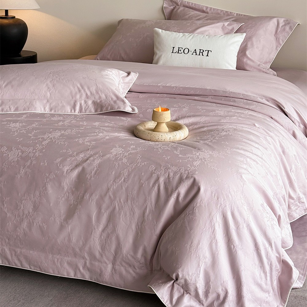 Light Luxury Long Staple Cotton Jacquard Bedding Set Four Piece_voghion.com