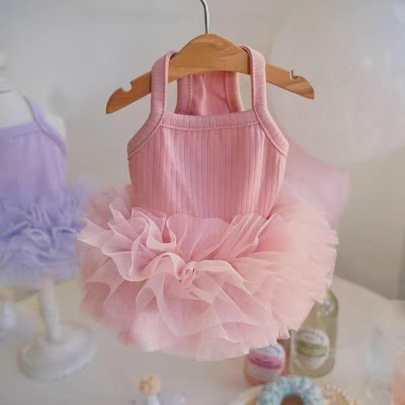 Ropa para mascotas de primavera y verano, una fresca falda de gasa esponjosa de verano, perro, gato, tirantes, falda de una pieza, princesa de Teddy Bomei