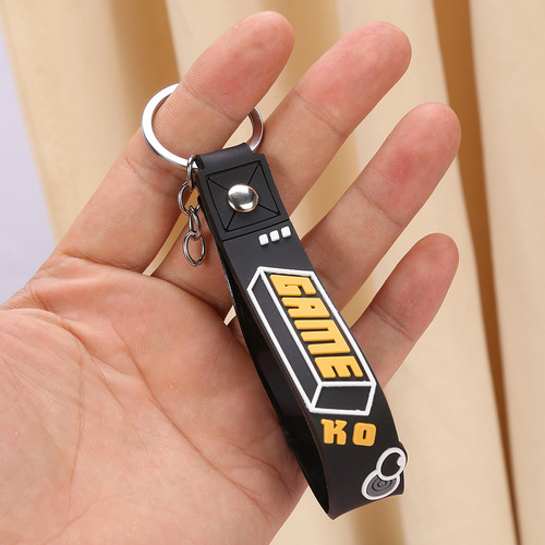 Creative cartoon trendy cool keychain, love couple keychain, school bag hook, car key ornament, small commodity wholesale