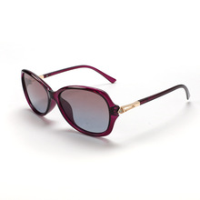 �¿�ŮʿС�򋌋���ƫ��ī�R Ů��s���ƫ��̫��R �������