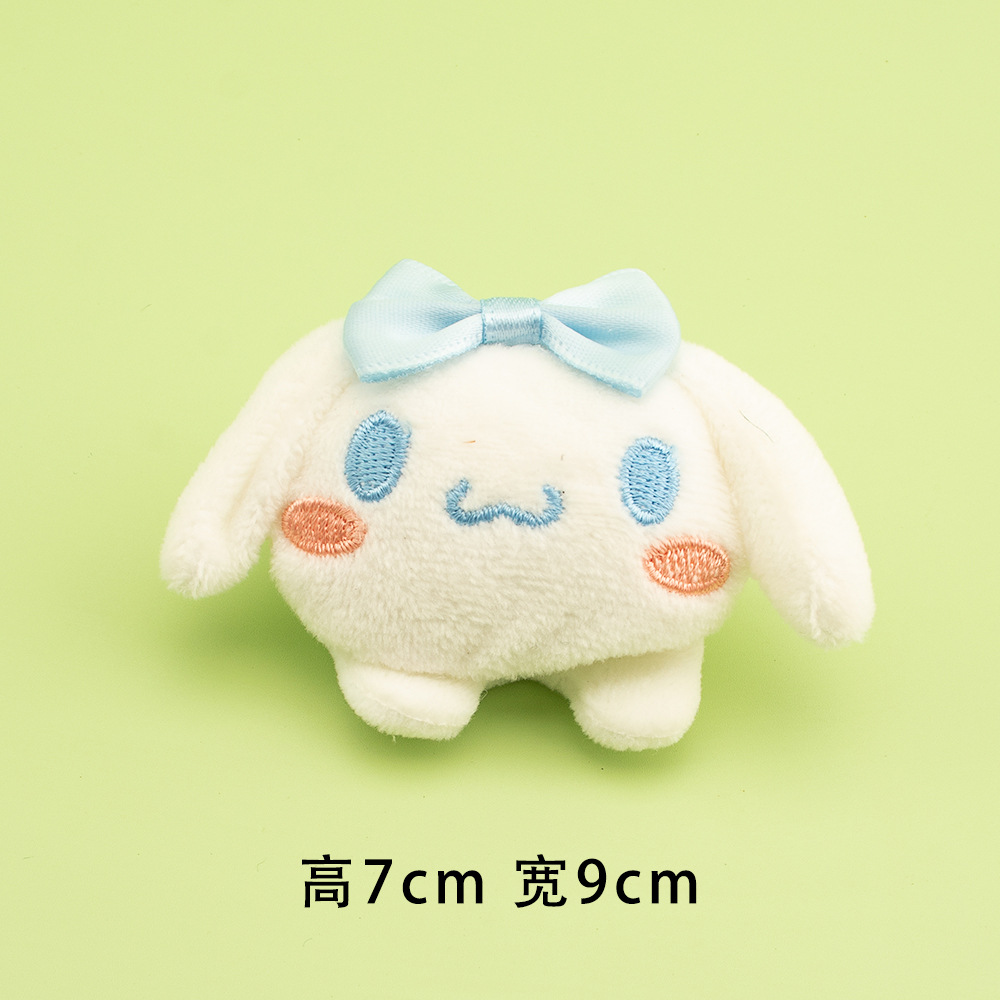 스몰 사이즈 귀여운 흰색 강아지