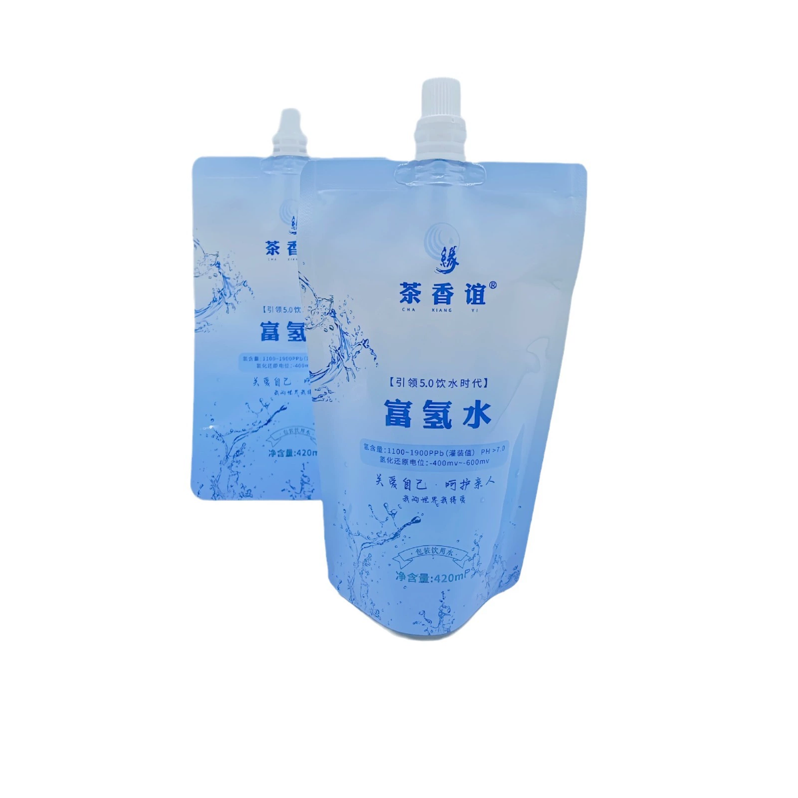 Производитель изготовил на заказ пакеты-дозаторы для воды, обогащенной водородом, объемом 500 мл, а также пакеты-дозаторы для пищевых продуктов с индивидуальным дизайном и алюминиевой фольгой.