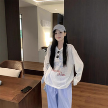 慵懒风休闲长袖圆领印花T恤女夏季宽松显瘦防晒罩衫白色薄款上衣