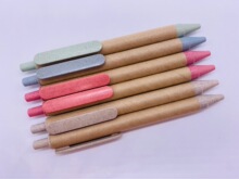 麦秸杆环保纸杆圆珠笔笔夹麦秸秆笔杆纸管设计环保笔牛皮纸广告笔