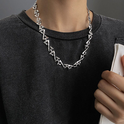 Necklace for men  new style Z letter thorns trendy high-end European and American cross-border versatile neutral style accessories