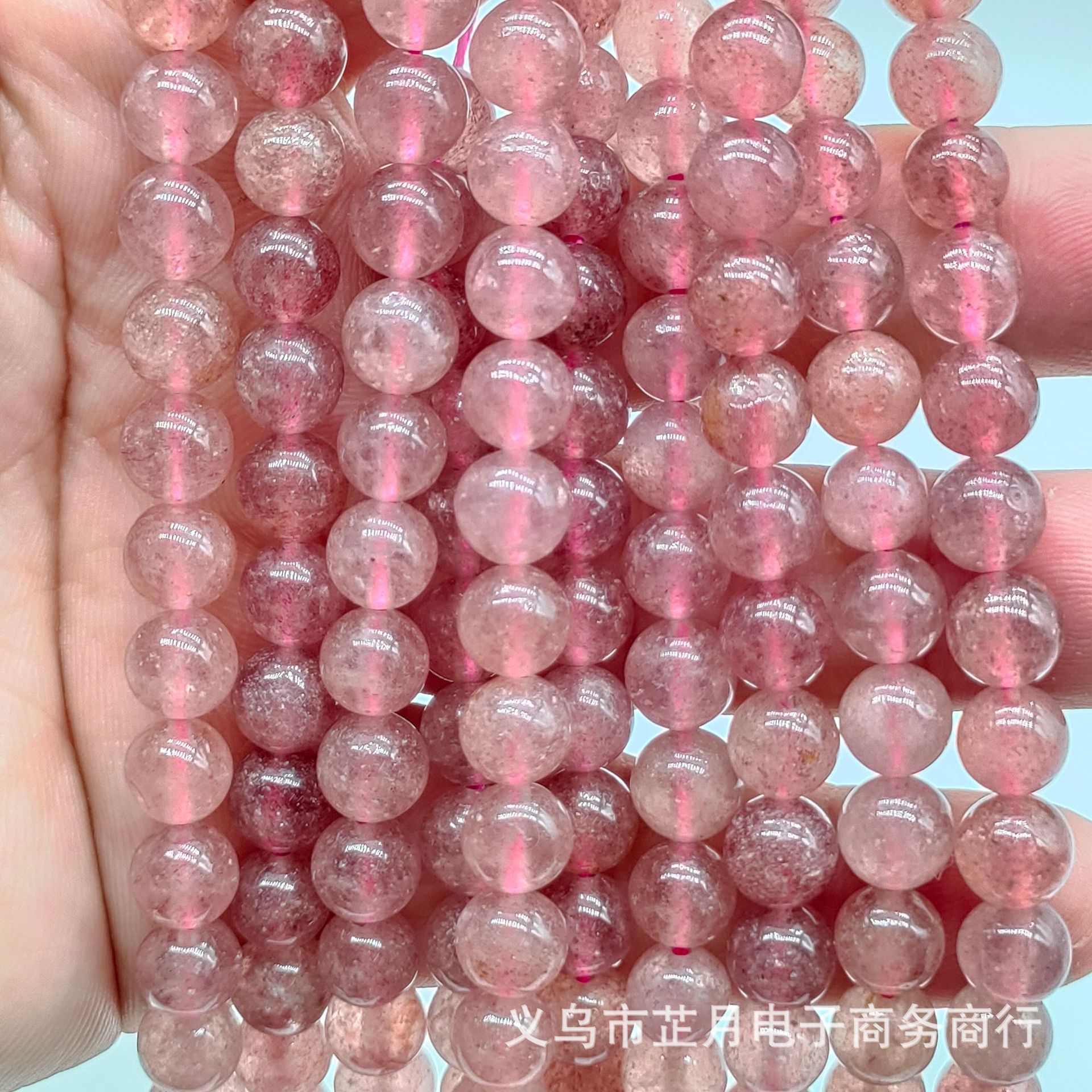 Ordinary strawberry crystal