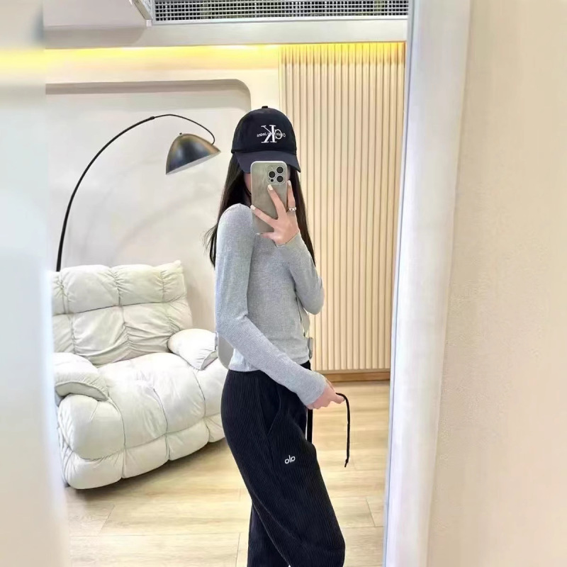 In-Stock Aloo Letter Style Sports Casual Long-Sleeve Solid Color Base Shirt T-Shirt Round Neck Ribbed Slim Fit Top In-Stock Aloo Letter Style Sports Casual Long-Sleeve Solid Color Base Shirt T-Shirt Round Neck Ribbed Slim Fit Top