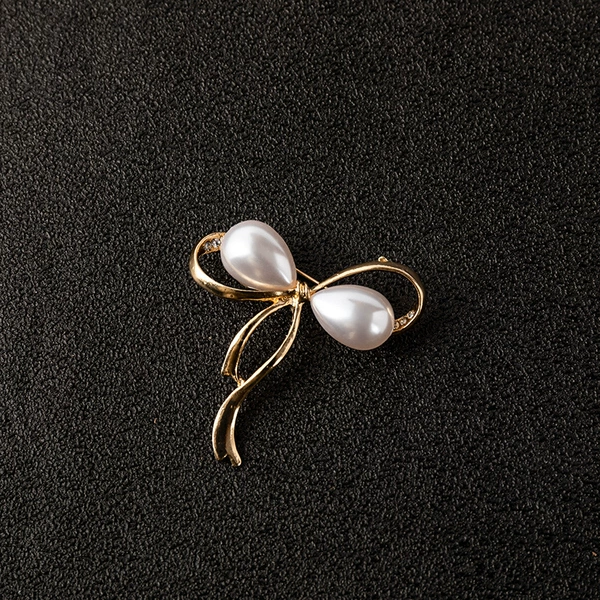 Golden water droplet bow