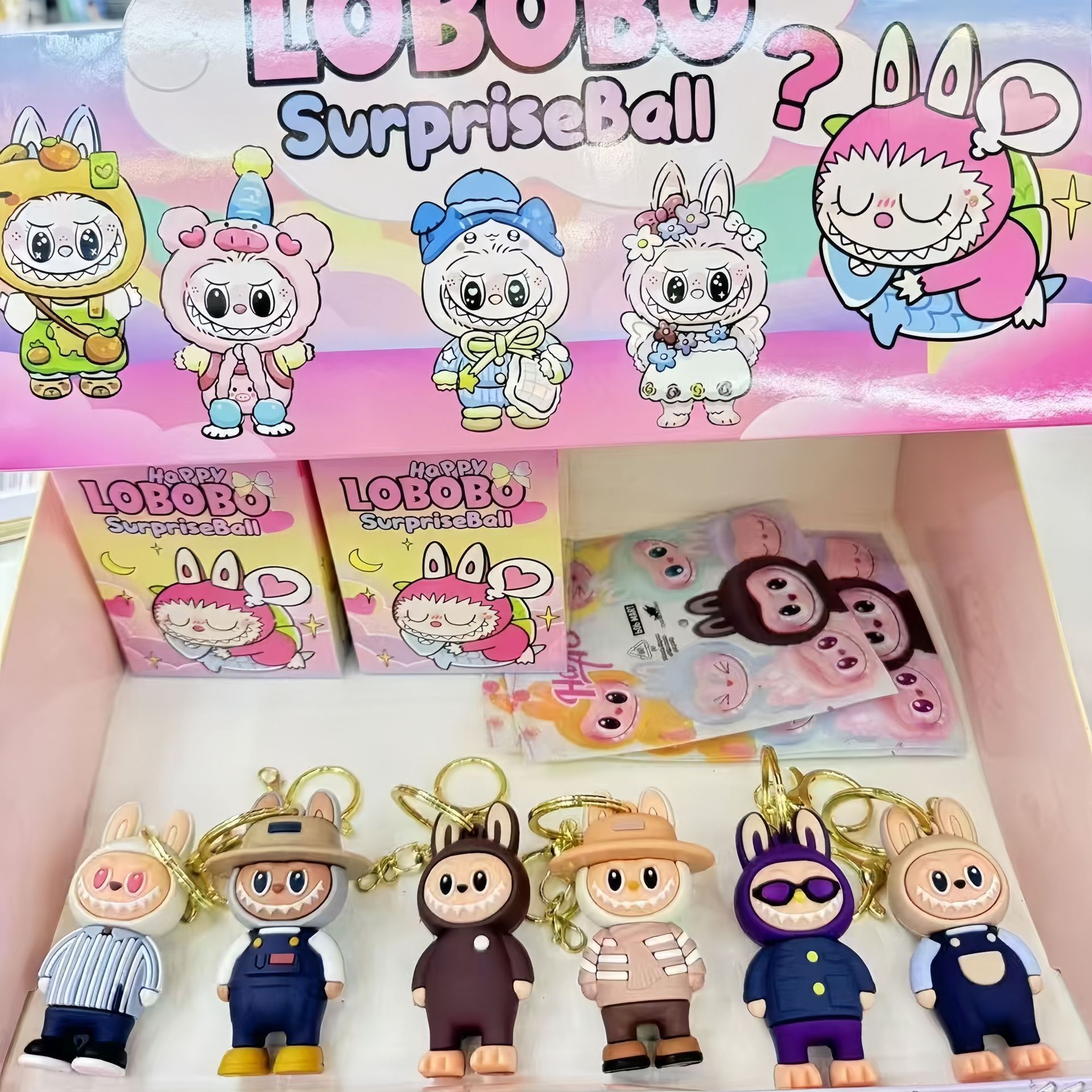 Labubu blind box keychain, a large box of 12 mixed packs, multiples of 12 will have a display box