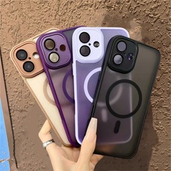 越境対応 Apple 17雅盾 マット肌触り マグネット式スマホケース iPhone16 全面保護レンズフィルム付きケース
