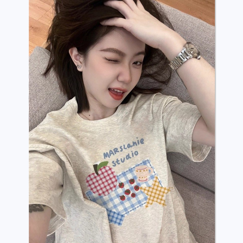 Retro cotton summer small design short sleeve T-shirt with a round collar, Korean style, loose fit, trend of season