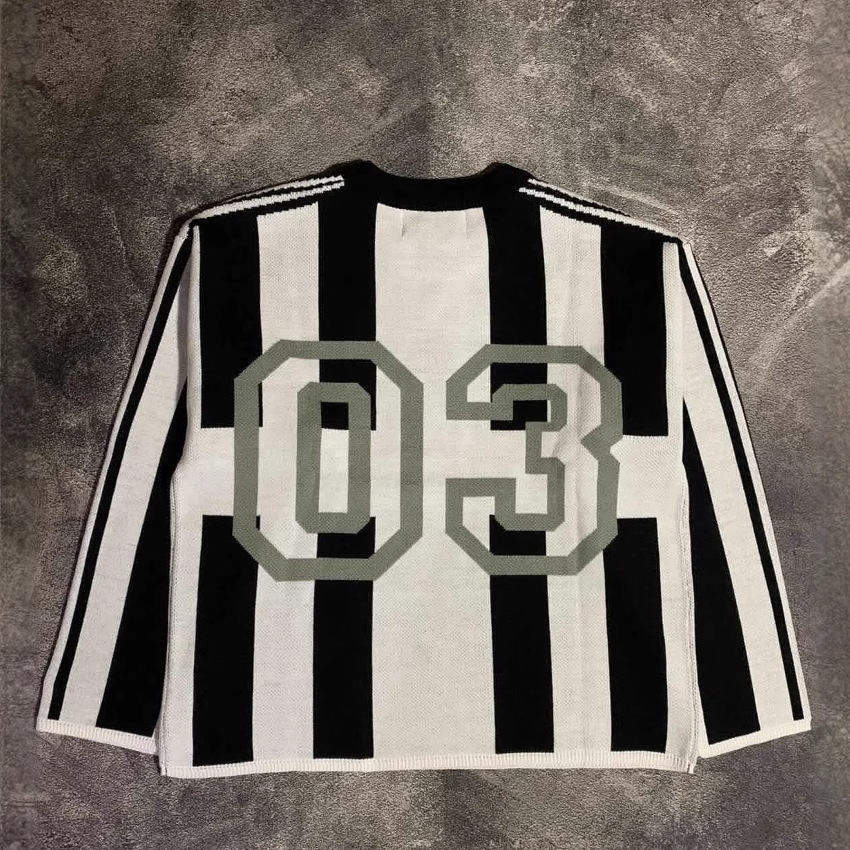 Suéter de rayas verticales sueltas de primavera y otoño retro americano transfronterizo europeo y americano para hombres y mujeres suéter casual de cuello redondo de todo fósforo