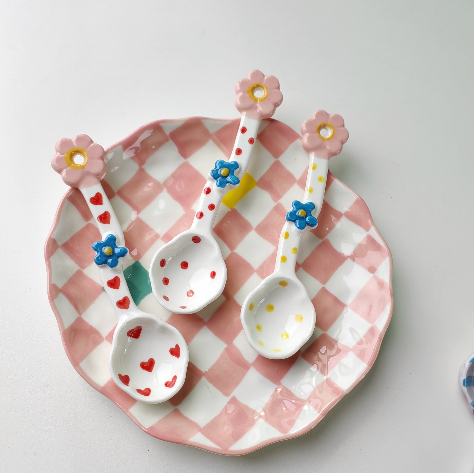 Korean Style High-Value Hand-Painted Coffee Retro Cute Dessert Colorful Ceramic Rice Spoon High-Quality_voghion.com