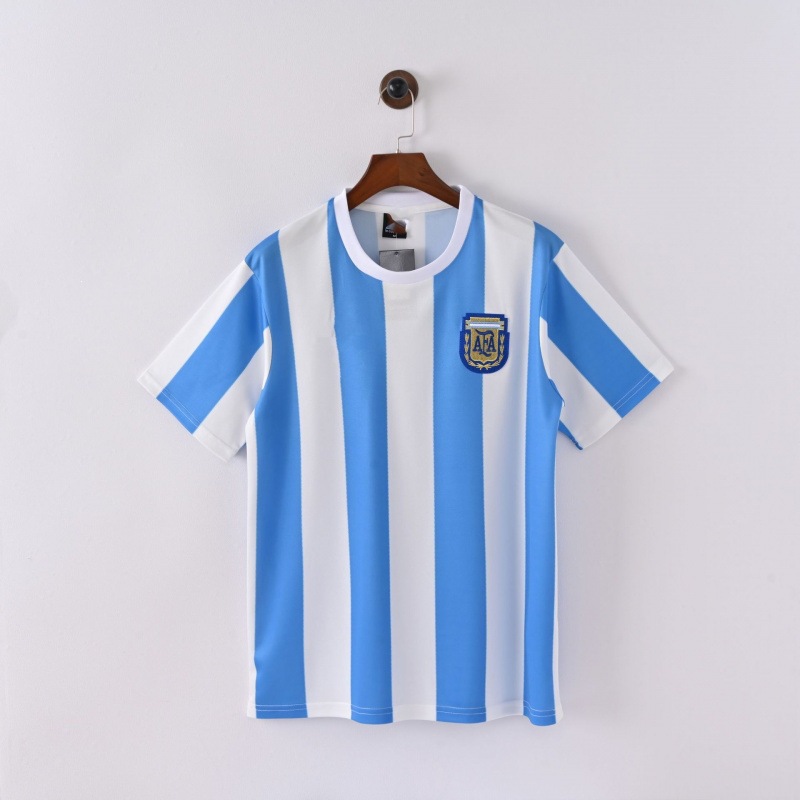 25-26 Jugadores argentinos, fans, uniformes de fútbol de Messi, uniformes de entrenamiento de edición especial de España